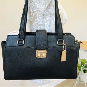 COACH ❤️ NWT Carryall Handbag NEW!! Black